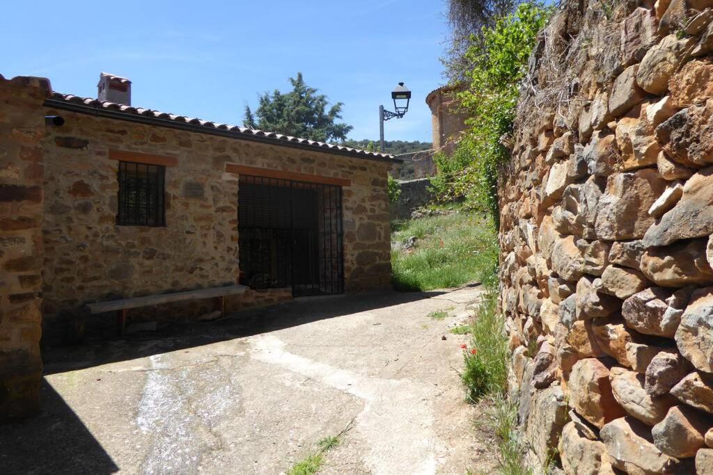 Casa Rural El Silvestrito Valdegena 外观 照片